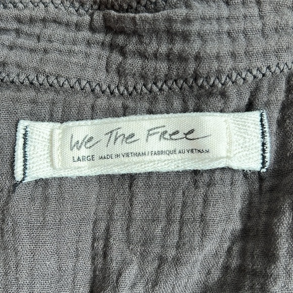 Free people button down shirt large - Picture 2 of 8